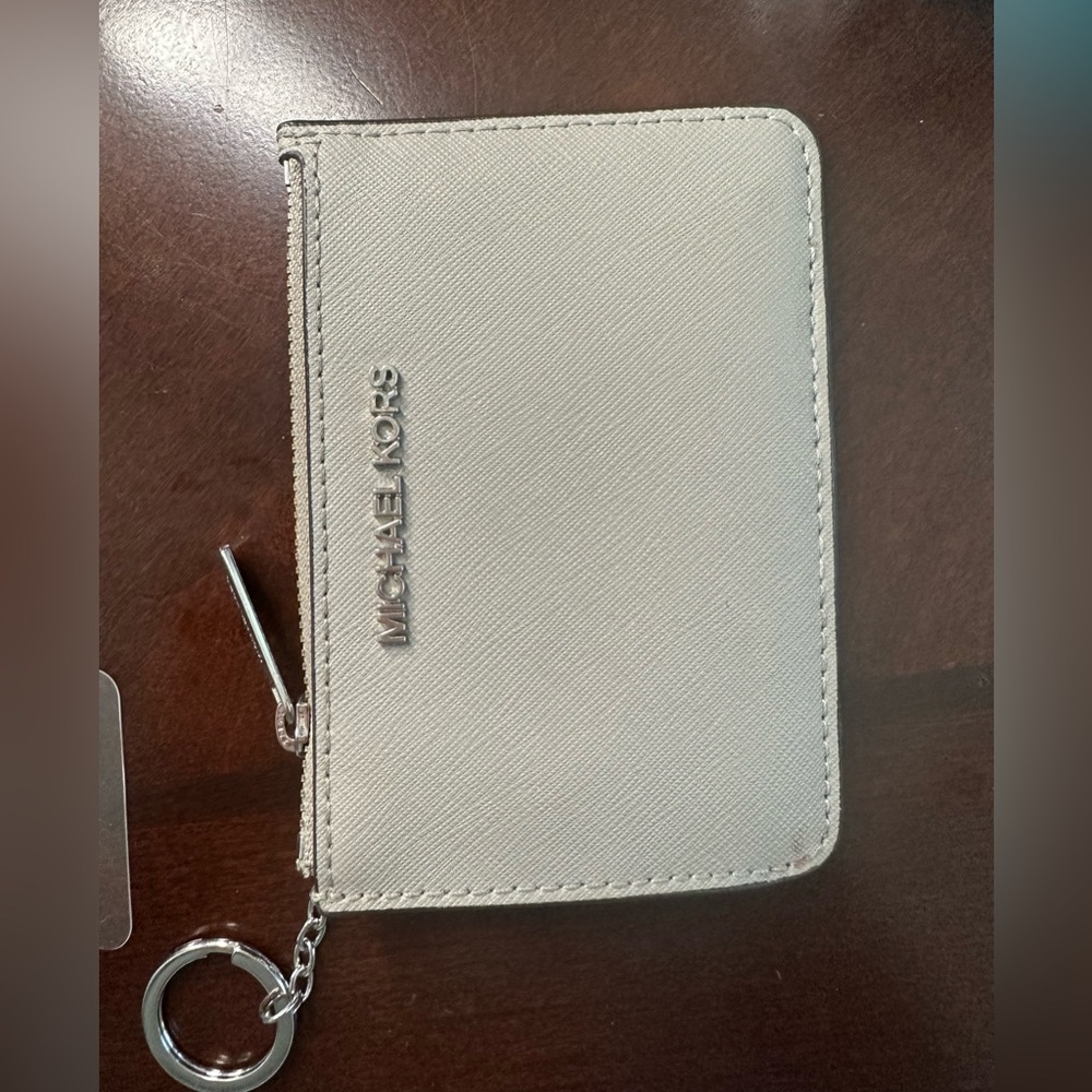 Jet Set Travel Small Saffiano Leather Coin Pouch - Picture 5 of 7